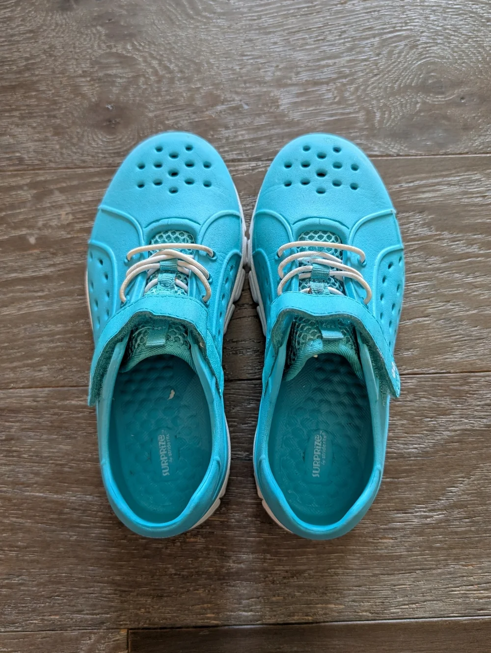 3/$15 - Surprize by Stride Rite Delia Land And Water Shoes Size 11